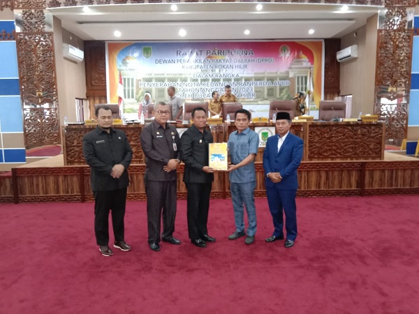 DPRD Rohil Terima Ranperda APBD Tahun 2023